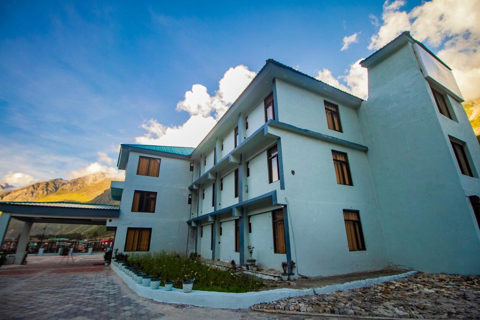 Amritara The Avadh Hotel Badrinath Exterior photo